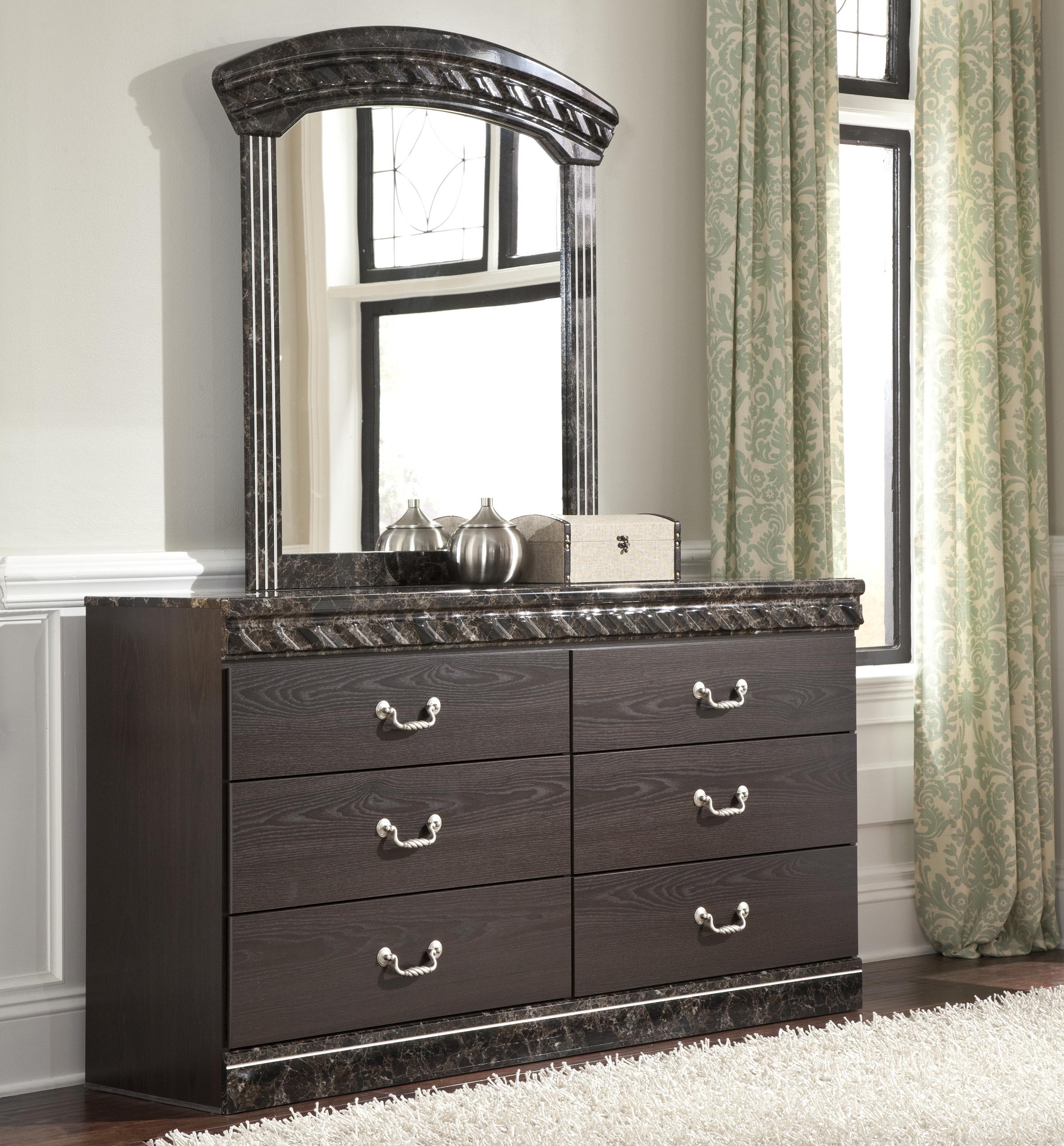 Signature Design by Ashley Vachel Traditional Dresser & Bedroom Mirror